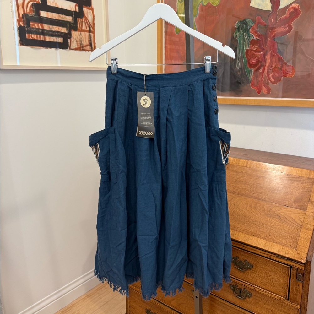 BSBEE Skirt